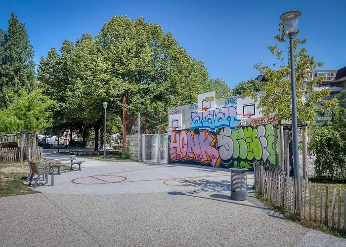 Le Marianne - Gem - Gare - Garage