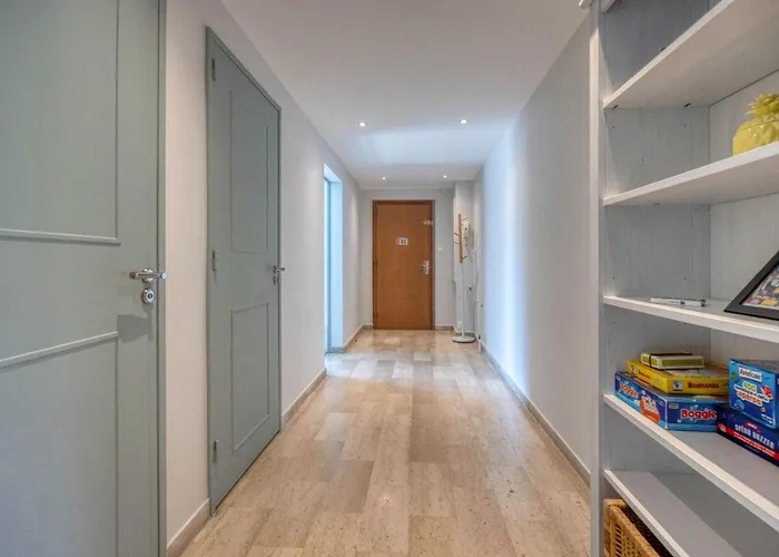 Le Marianne - Gem - Gare - Garage *